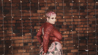 NothingButCurves Galda Lou Galdas Christmas Treat