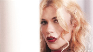 Femboyish Tootsy - Booty-Short Femboy Spreads Ass For Massive Creampie