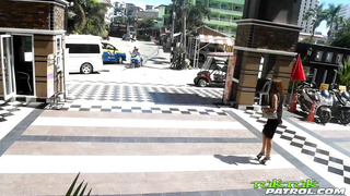 TukTukPatrol Som Easy cum easy go Narcos