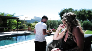 JacquieEtMichelTV Giulia Wanted A Cake She Has The Cream PP