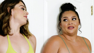GirlsWay Sophia Burns And Ashlyn Peaks WRB