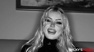 RickysRoom Nichole Saphir NBQ