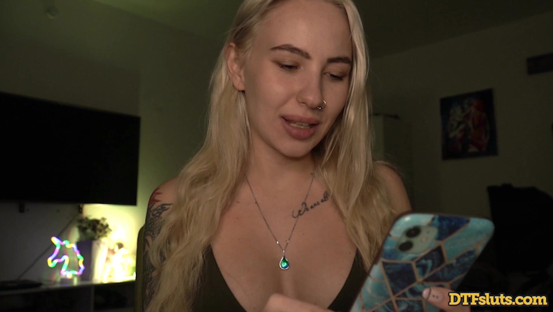 Новые видео от DTFsluts Новые видео от DTFsluts