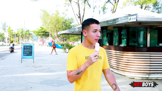 HotBoys –So no Off!– Arthur Ferri And Pedro Fontes