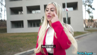 PublicAgent Carla Boom WRB