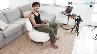 Beefcake Hunter – Early Session With Kemar