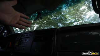 BangBus Lola Valentine WRB