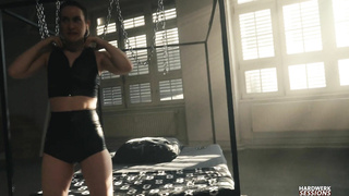 HardWerk Miss Flora Red Session FETiSH