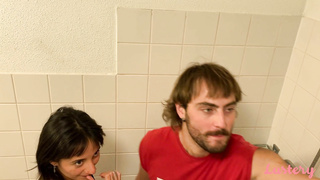 Lustery E Blu And Kaia Bathroom Break FETiSH