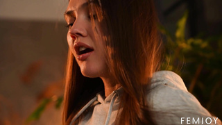 FemJoy Georgia Hoodie Lure WRB