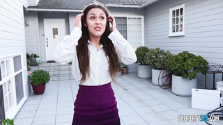 PropertySex Catalina Ossa A Picky Picky Home Buyer