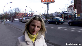 BBVideo Amateur MILF Arbeitet An Seinem Schwanz PP