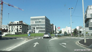 JacquieEtMichelTV Carlie And Aude Little Fun Contest FRENCH