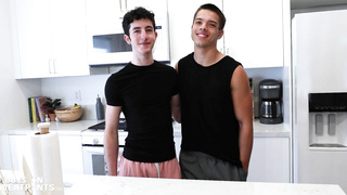 GuysInSweatPants Flip Fucking Friends