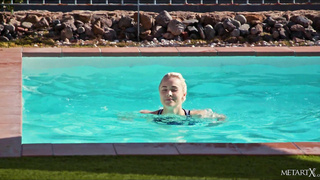 MetArtX Nikki Hill Red And Blue