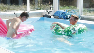 SouthernStrokes Follow Me )