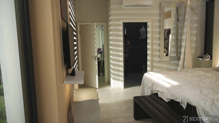 DPFanatics Sata Jones Beauty Behind The Glass