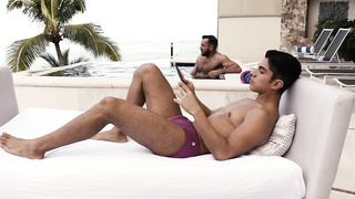 Sir Peter Fucks Alfonso Osnaya’s Ass