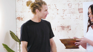 NuruMassage Sophia Burns Decompression Session