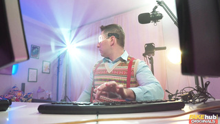 FakehubOriginals Mia Trejsi