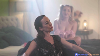 Mom Aubrey Black And Chloe Chevalier