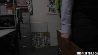 Shoplyfter Khloe Kingsley And Jenna Starr TrickOrShoplift