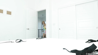 GirlCum Jamie Jett Bound Blonde